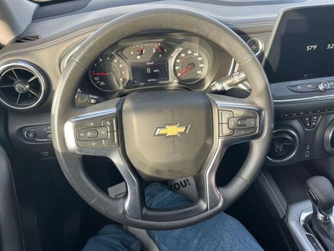 Used 2023 Chevrolet Blazer LT w/ Driver Confidence Package image 9