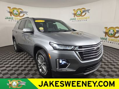 Certified 2023 Chevrolet Traverse LT w/ Rear Camera Mirror Package