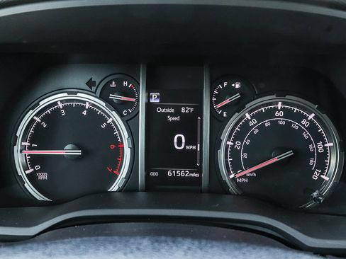 Used 2024 Toyota 4Runner TRD Pro AWD/4WD image 33
