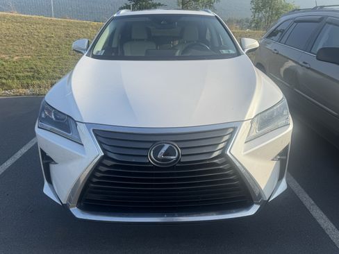 Used 2017 Lexus RX 350 AWD w/ Premium Package image 2