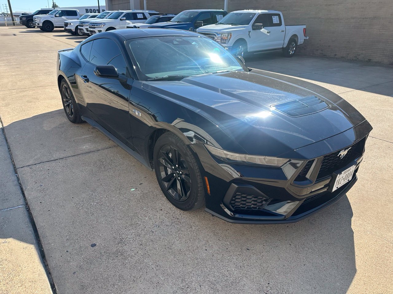 Used 2026 Ford Mustang GT RWD image 1