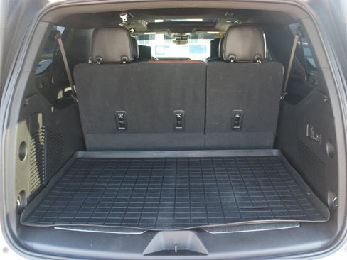 Used 2023 GMC Yukon XL Denali Ultimate image 10