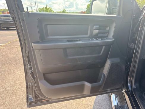 Used 2017 RAM 2500 Tradesman w/ Chrome Appearance Group AWD/4WD image 26