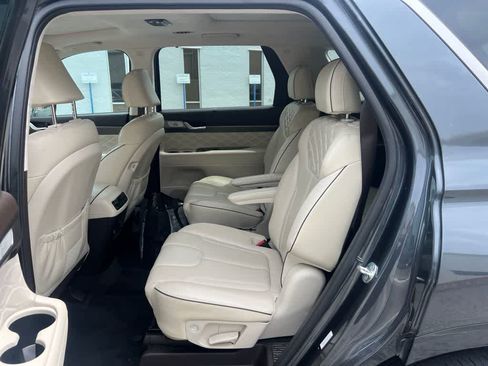 Used 2020 Hyundai Palisade Limited FWD image 7