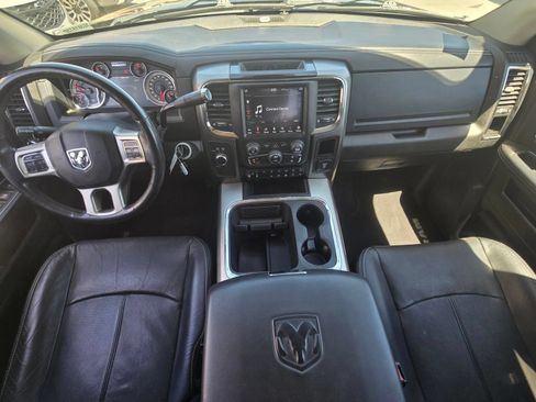 Used 2018 RAM 2500 Laramie w/ Sport Appearance Group AWD/4WD image 11