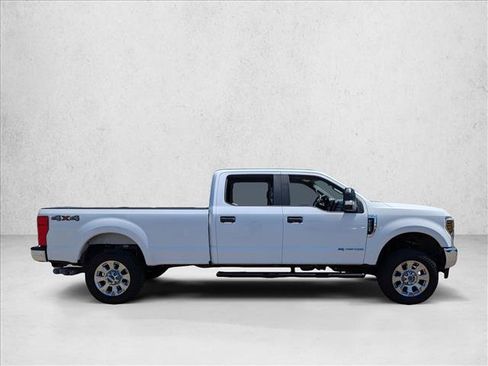 Used 2019 Ford F250 XL w/ Power Equipment Group AWD/4WD image 4