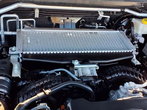 Used 2022 Subaru Ascent Limited w/ Technology Package image 18