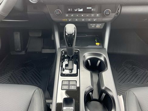 New 2026 Subaru Outback Limited image 16