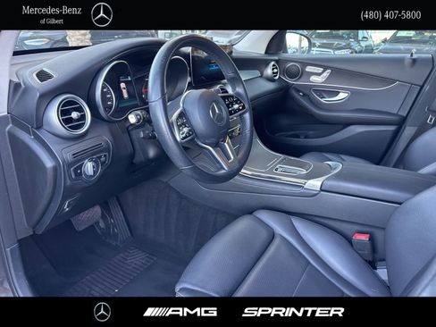 Used 2021 Mercedes-Benz GLC 300 4MATIC w/ Premium Package image 10