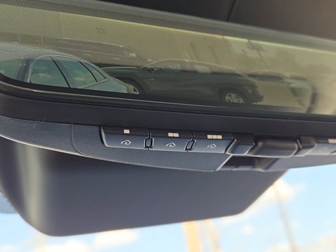 New 2026 Kia Carnival SX Prestige FWD image 17