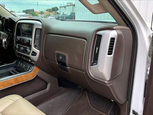 Used 2018 GMC Sierra 1500 SLT w/ Texas SLT Premium Package AWD/4WD image 19