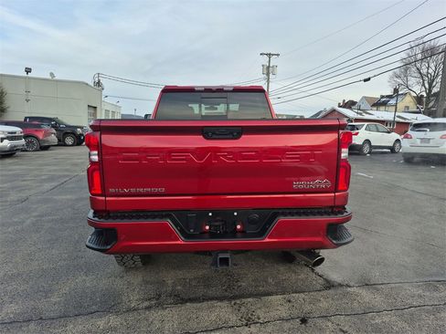 Used 2022 Chevrolet Silverado 2500 High Country w/ Z71 Off-Road Package image 14