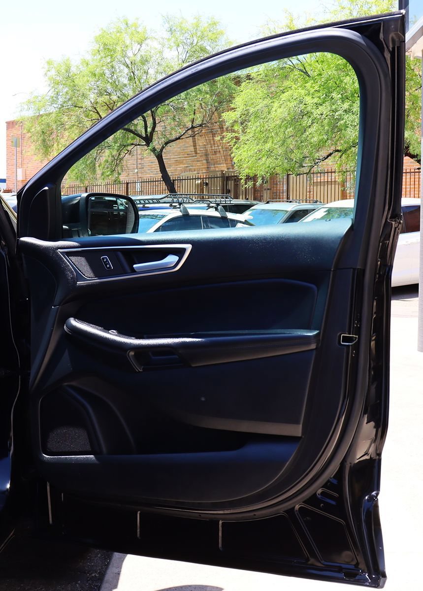 Used 2021 Ford Edge SEL w/ Cargo Accessory Package AWD/4WD image 29