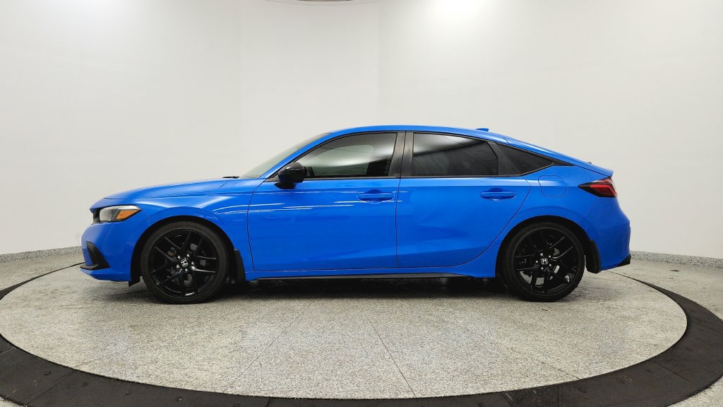 Used 2022 Honda Civic Sport image 2