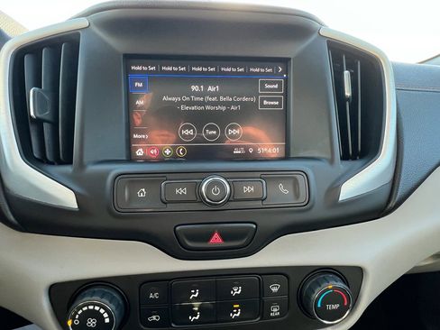 Used 2020 GMC Terrain SLE image 23