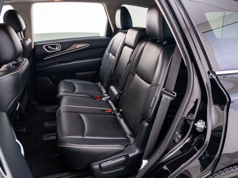 Used 2019 INFINITI QX60 Pure AWD/4WD image 16