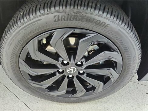 Used 2024 Lexus UX 250h FWD image 56