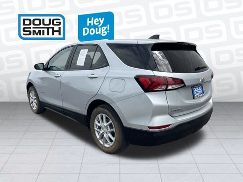 Used 2022 Chevrolet Equinox LS AWD/4WD image 31
