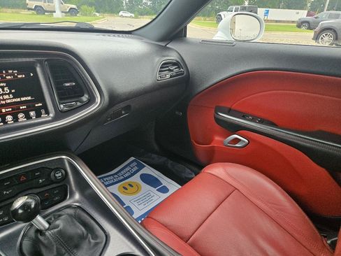 Used 2016 Dodge Challenger R/T Plus RWD image 19