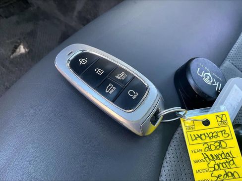 Used 2020 Hyundai Sonata SEL Plus w/ Tech Package image 12