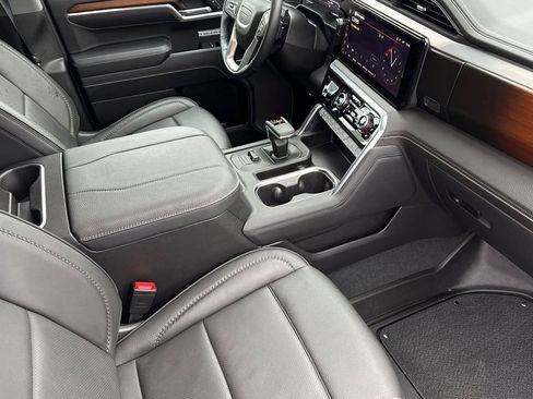 Used 2025 GMC Sierra 1500 Denali w/ Denali Reserve Package image 23