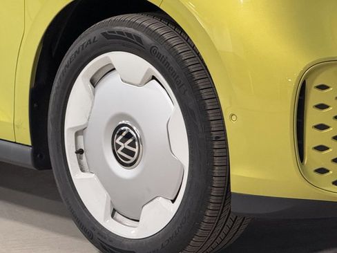 New 2025 Volkswagen ID. Buzz 1st Edition image 4