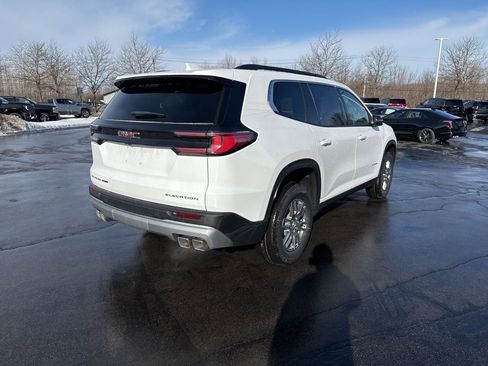 New 2026 GMC Acadia Elevation image 2