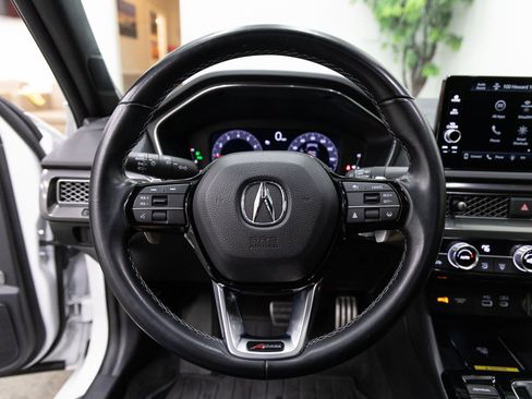 Used 2023 Acura Integra A-Spec image 16