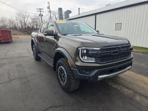 New 2025 Ford Ranger Raptor image 8