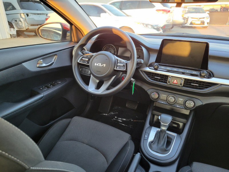 Used 2022 Kia Forte LXS FWD image 27