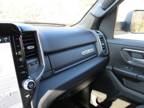 Used 2024 RAM 1500 Lone Star image 71