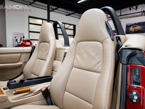 Used 2002 BMW Z3 3.0i image 16