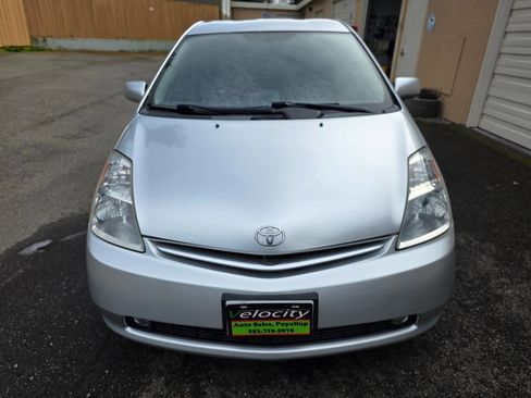 Used 2005 Toyota Prius image 2