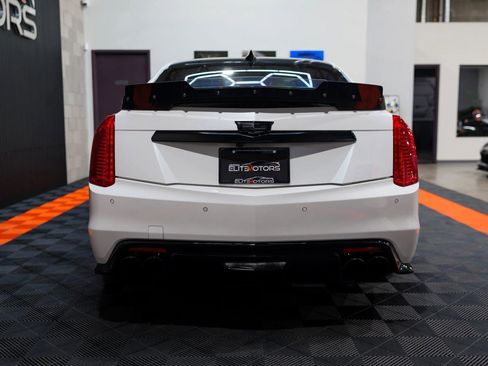 Used 2016 Cadillac CTS V w/ Luxury Package RWD image 21