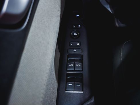 Used 2019 Honda Civic EX image 21