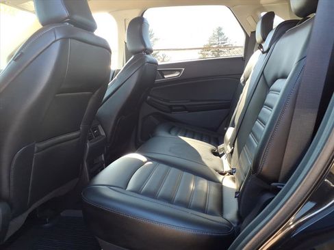 Certified 2022 Ford Edge SEL w/ Convenience Package image 11