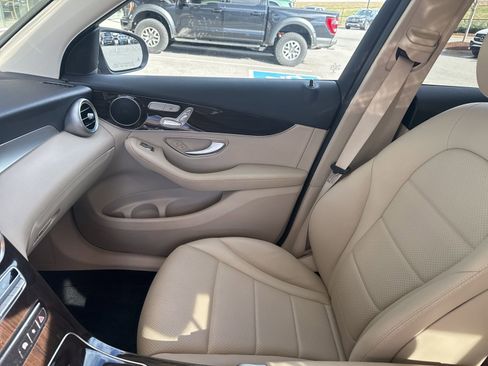 Certified 2021 Mercedes-Benz GLC 300 image 13