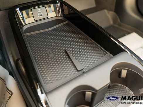 Used 2025 Ford Mustang Mach-E Premium AWD/4WD image 30