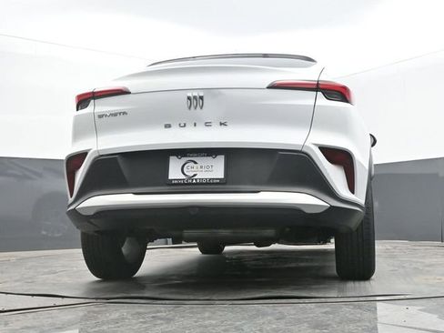 Used 2025 Buick Envista Preferred image 58