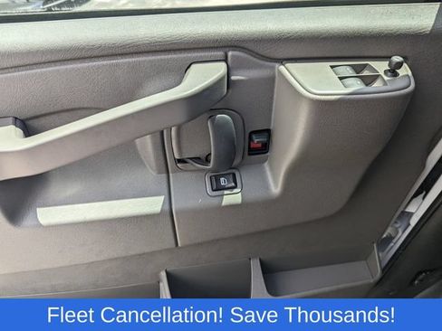Used 2025 Chevrolet Express 2500 w/ Driver Convenience Package RWD image 15
