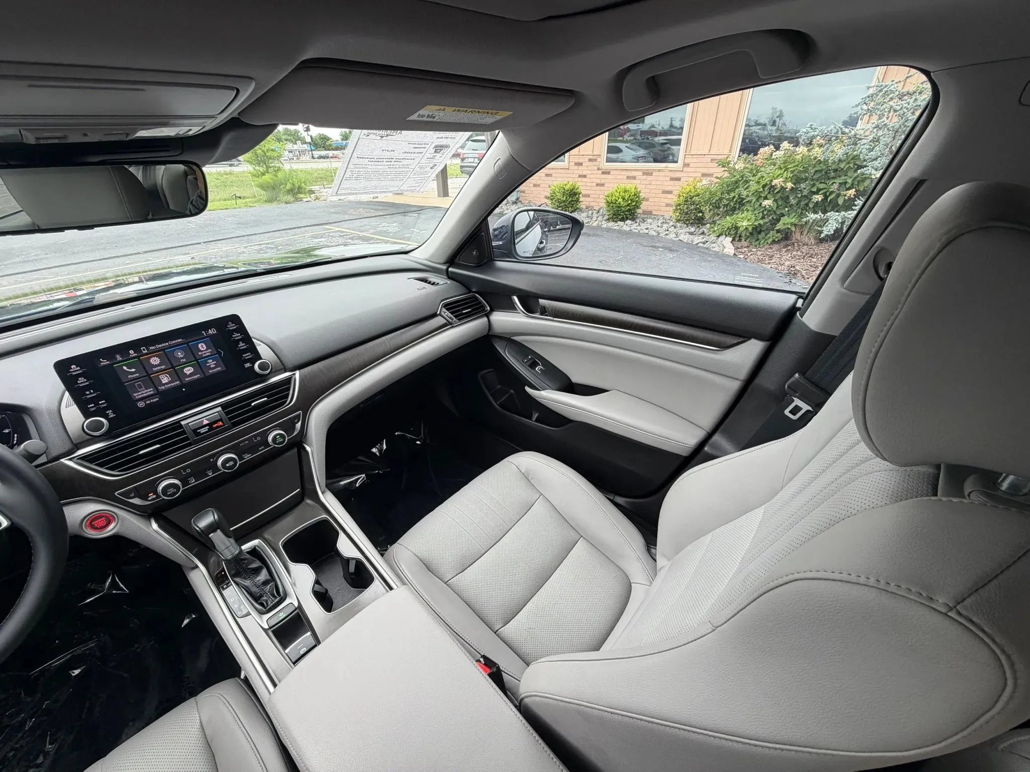 Used 2018 Honda Accord EX-L image 41