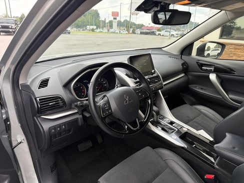 Used 2025 Mitsubishi Eclipse Cross SE AWD/4WD image 4