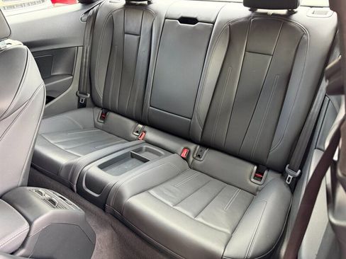 Used 2022 Audi A5 2.0T Premium image 11