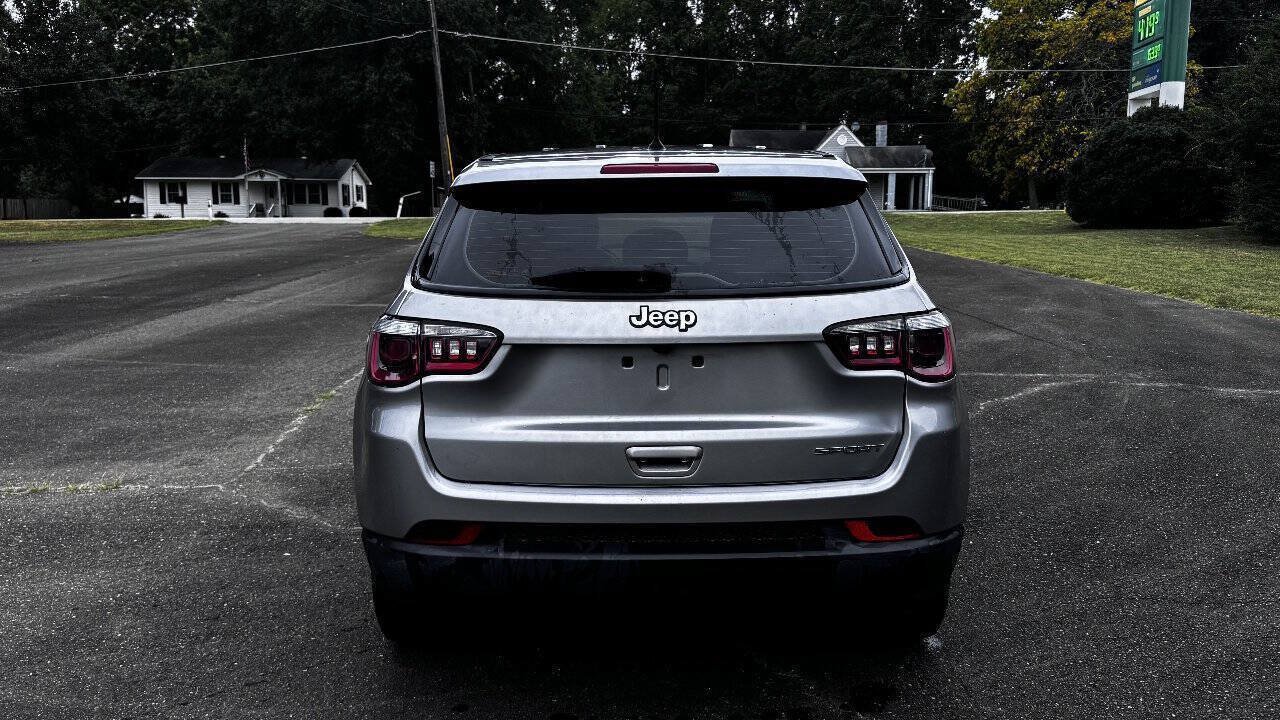 Used 2017 Jeep Compass Sport FWD image 7