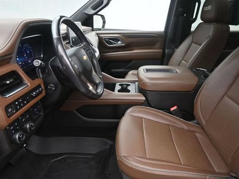 Used 2022 Chevrolet Tahoe High Country AWD/4WD image 16