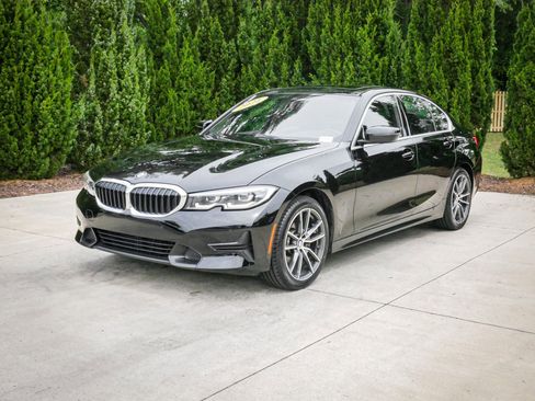 Used 2021 BMW 330i Sedan w/ Convenience Package RWD image 5