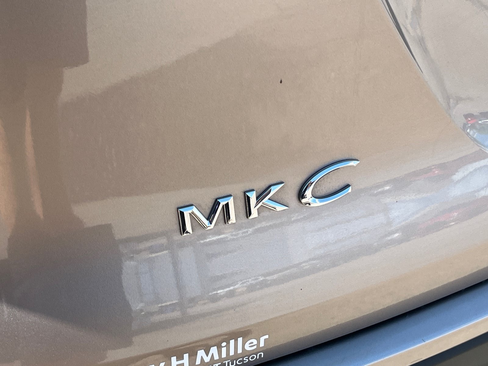 Used 2019 Lincoln MKC Reserve FWD image 32