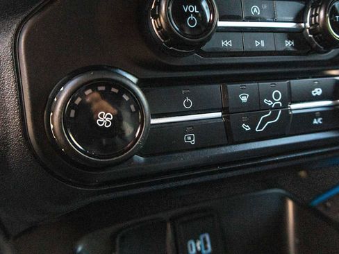 Used 2021 Ford Bronco Black Diamond image 45