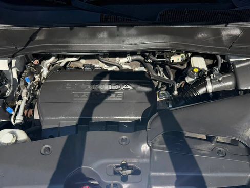 Used 2014 Honda Pilot LX image 9