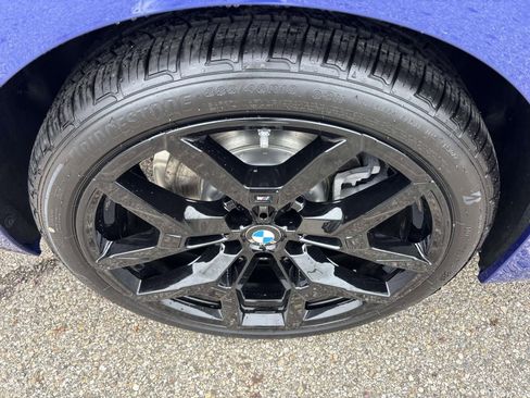 New 2026 BMW 330i xDrive Sedan w/ M Sport Package AWD/4WD image 10